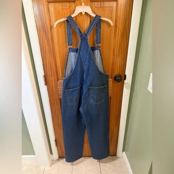 Levi’s Vintage Women’s Denim Overalls - Picture 6 of 10